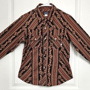 Patagonia medium women's cotton rhythm western pearl snap button down shirt